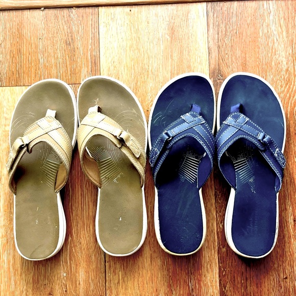 Cloudsteppers by Clarks Shoes - Great deal 2pairs of Clarks cloudstepper  sandals Tan pr and a Navy pr size 10
